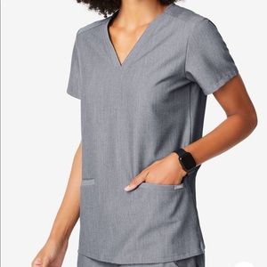 FIGS Graphite Casma- Three Pocket Scrub Top